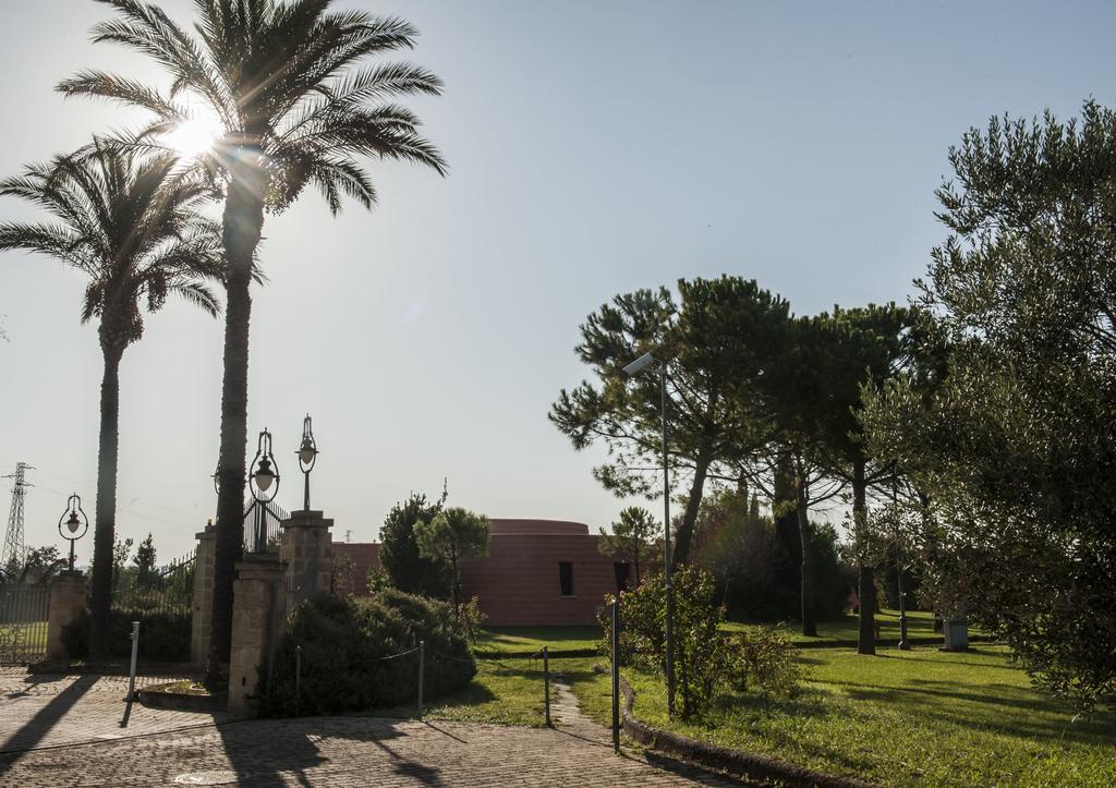 Amaregold Tenuta La Baronessa Resort Tuglie Exteriör bild