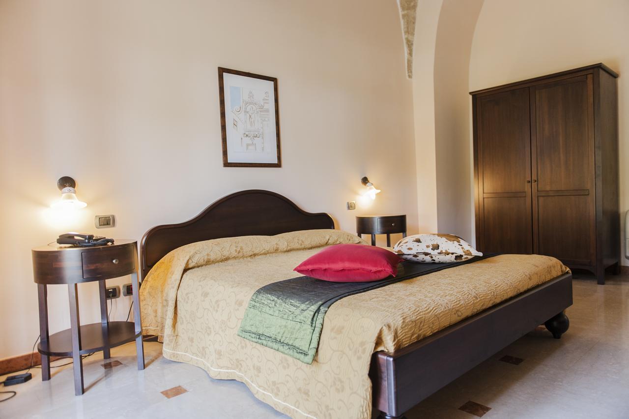 Amaregold Tenuta La Baronessa Resort Tuglie Exteriör bild