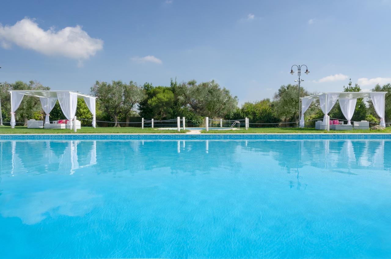 Amaregold Tenuta La Baronessa Resort Tuglie Exteriör bild